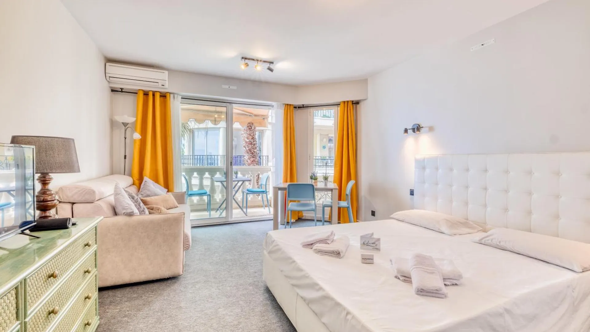 Victoria Beach - Happy Rentals Menton