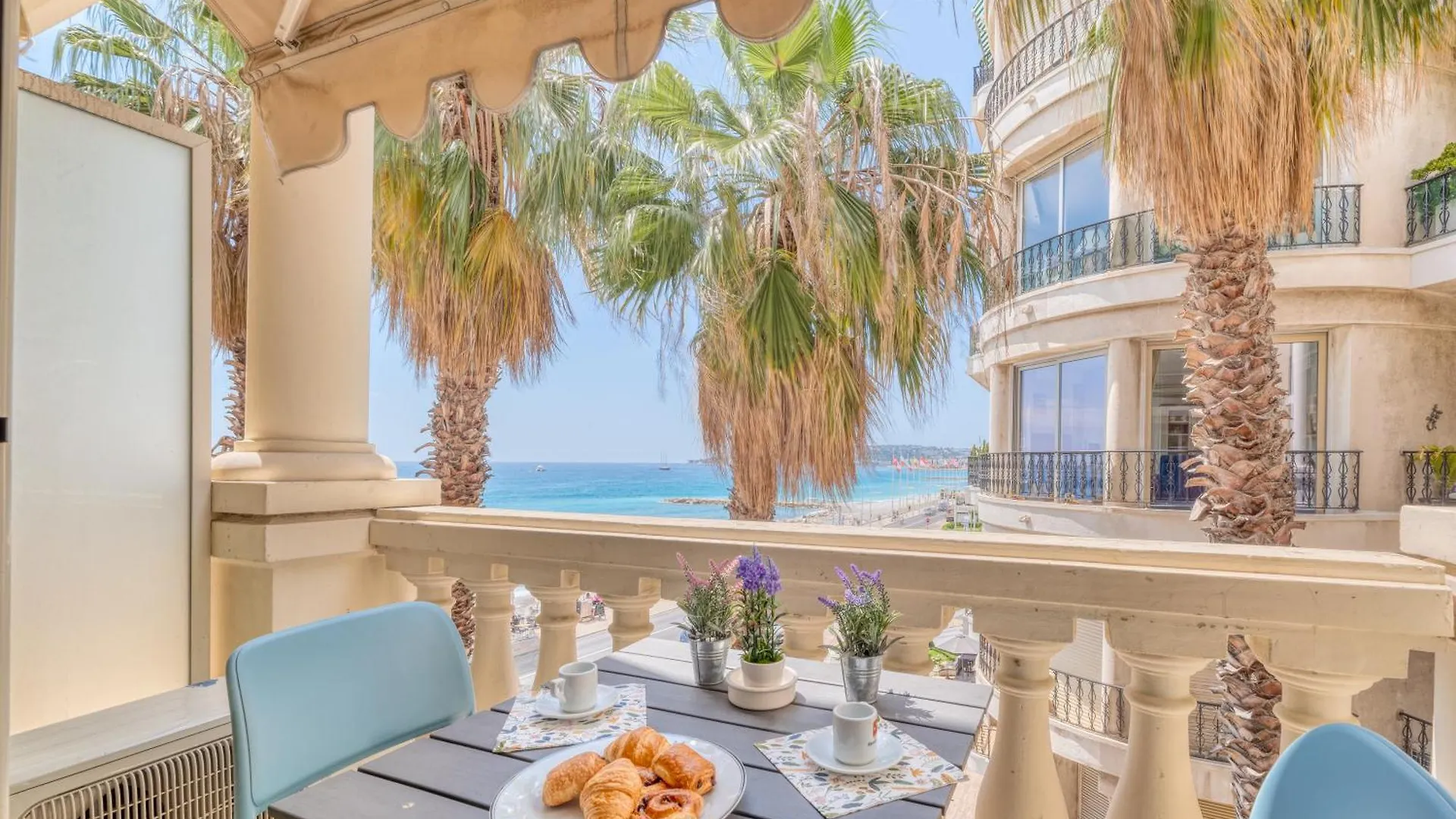 Victoria Beach - Happy Rentals Menton